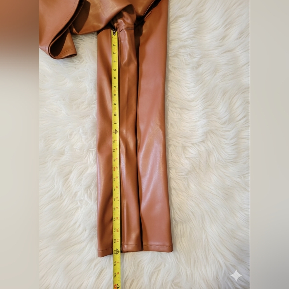 Judy Blue Camel Brown Trousers - Picture 12 of 12